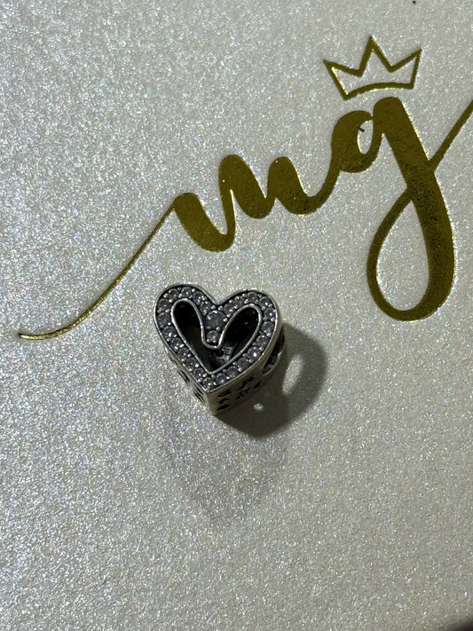 CORAZÓN CON INCRUSTACIONES