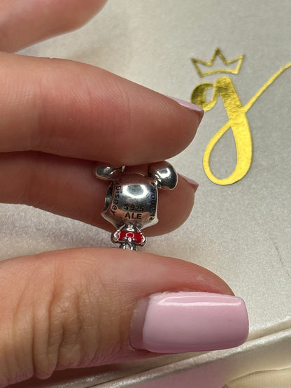 MICKEY CON PANTALONES ROJOS